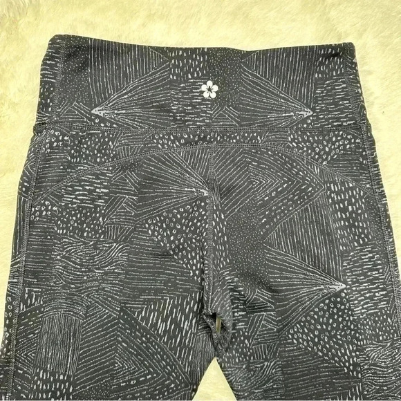 Tuff Athletics Leggings Black & Grey Size Medium - Picture 15 of 16